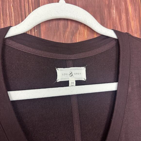 Lou & Grey Signature Soft Dark Purple V-Neck Top Long Sleeve Soft Casual Medium - Picture 3 of 5